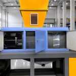 Internal structure of plastic squeezing machine, showing screw and barrel assembly for waste film extrusion dehydration